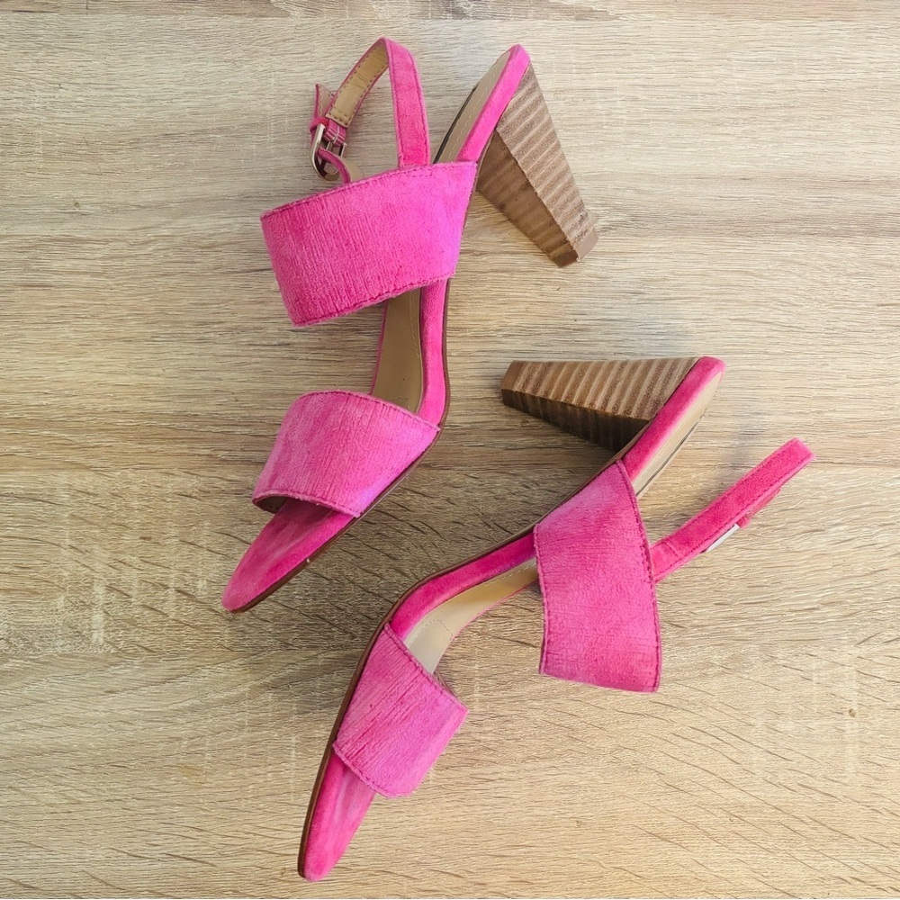Tahari Pink Heeled Sandals